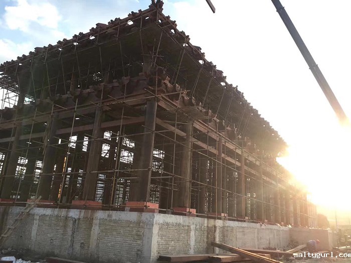 中国古建筑屋顶上的呆萌神兽