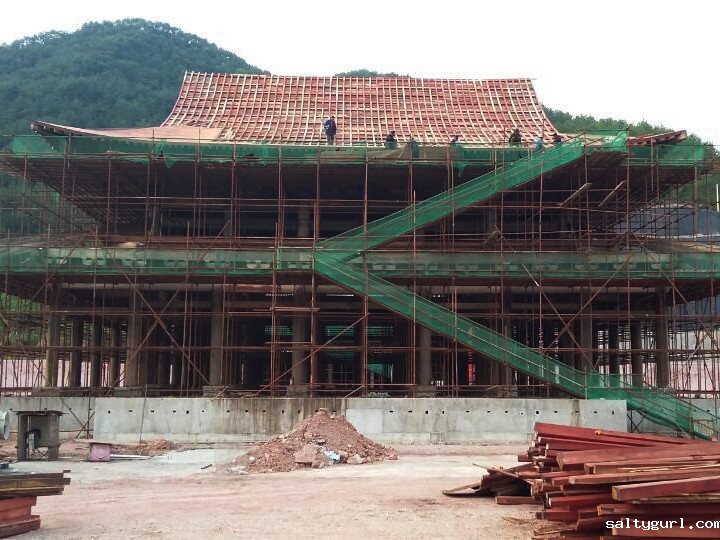 天台山寺院古建筑施工现场