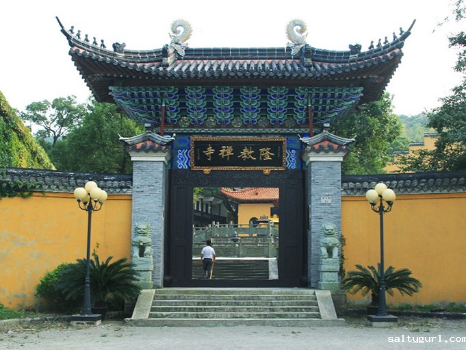 定林寺-1500多年历史的金陵名刹
